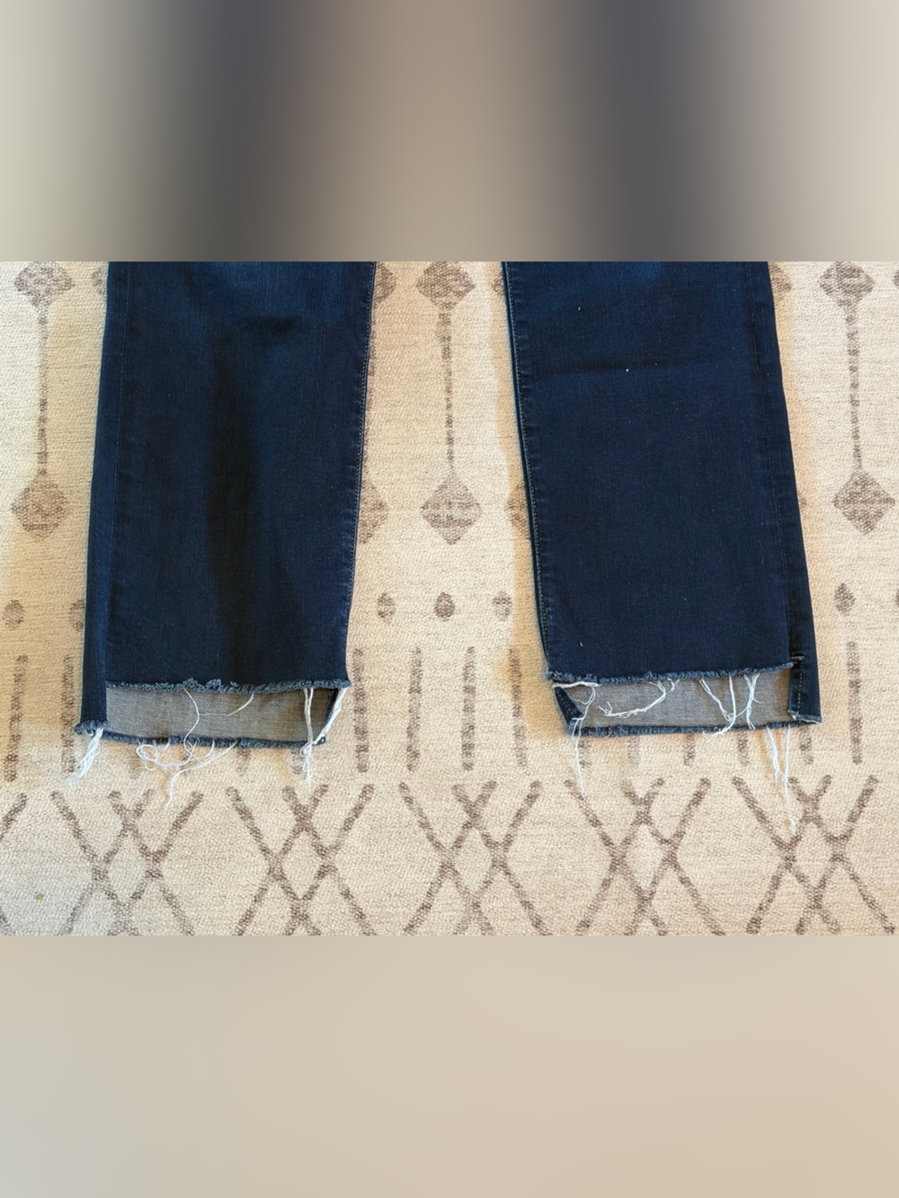FRAME Le High Straight Cabana Raw Staggered Hem Jeans 29 - Picture 4 of 12